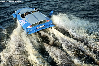 Illustration for article titled Rinspeed Splash Sports Car Walks On Water